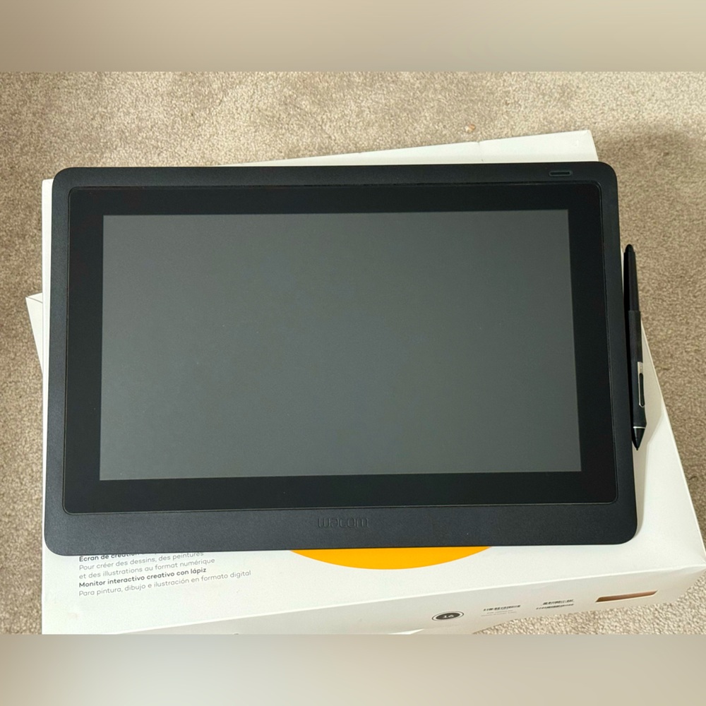 Wacom Cintiq 16” Creative Pen Display